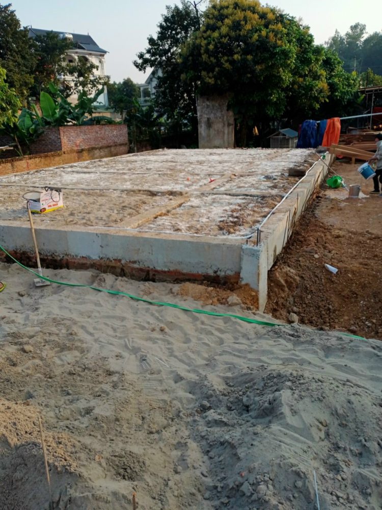 Thi công chống mối cho móng nhà