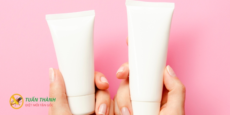 kem bôi ngoài da